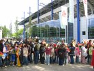 Die Kinder der Vennbruchschule beim Eröffnungspiel der WM der Menschen mit Behinderung