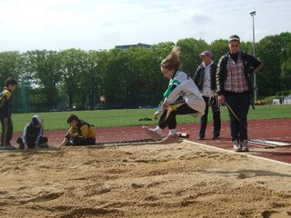 Weitsprung der Mädchen