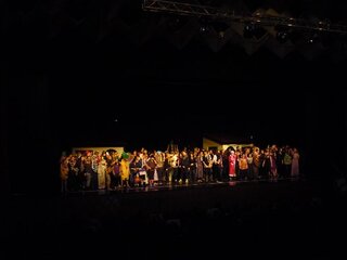 Aufführung in der Stadthalle ...