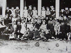 1925
